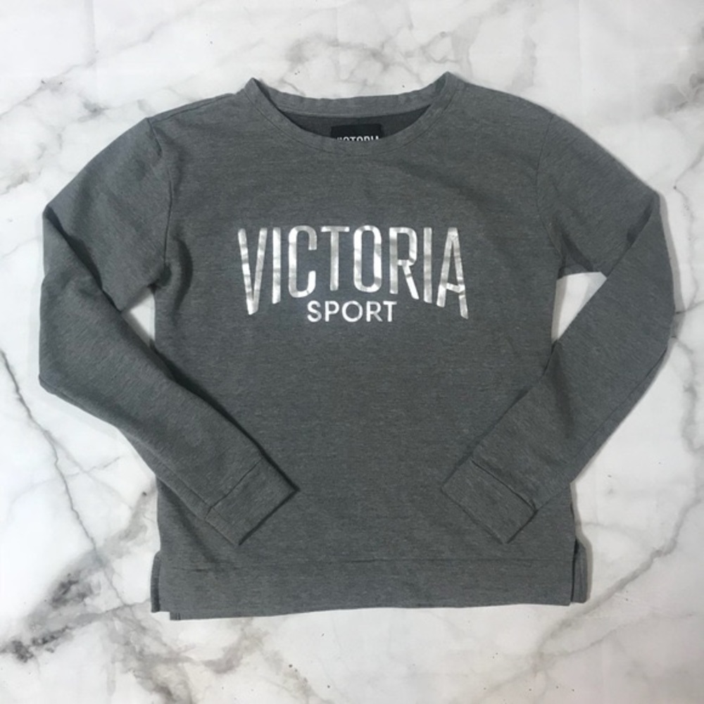 Victoria Secret Sport grey pull over